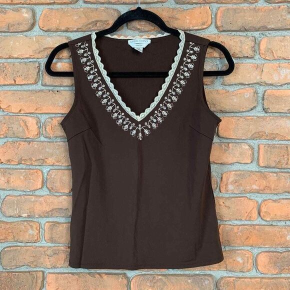 Casual Corner Womens XS Brown Sleeveless Top Embroidered Lace VNeck Stretch Tank - Picture 1 of 5